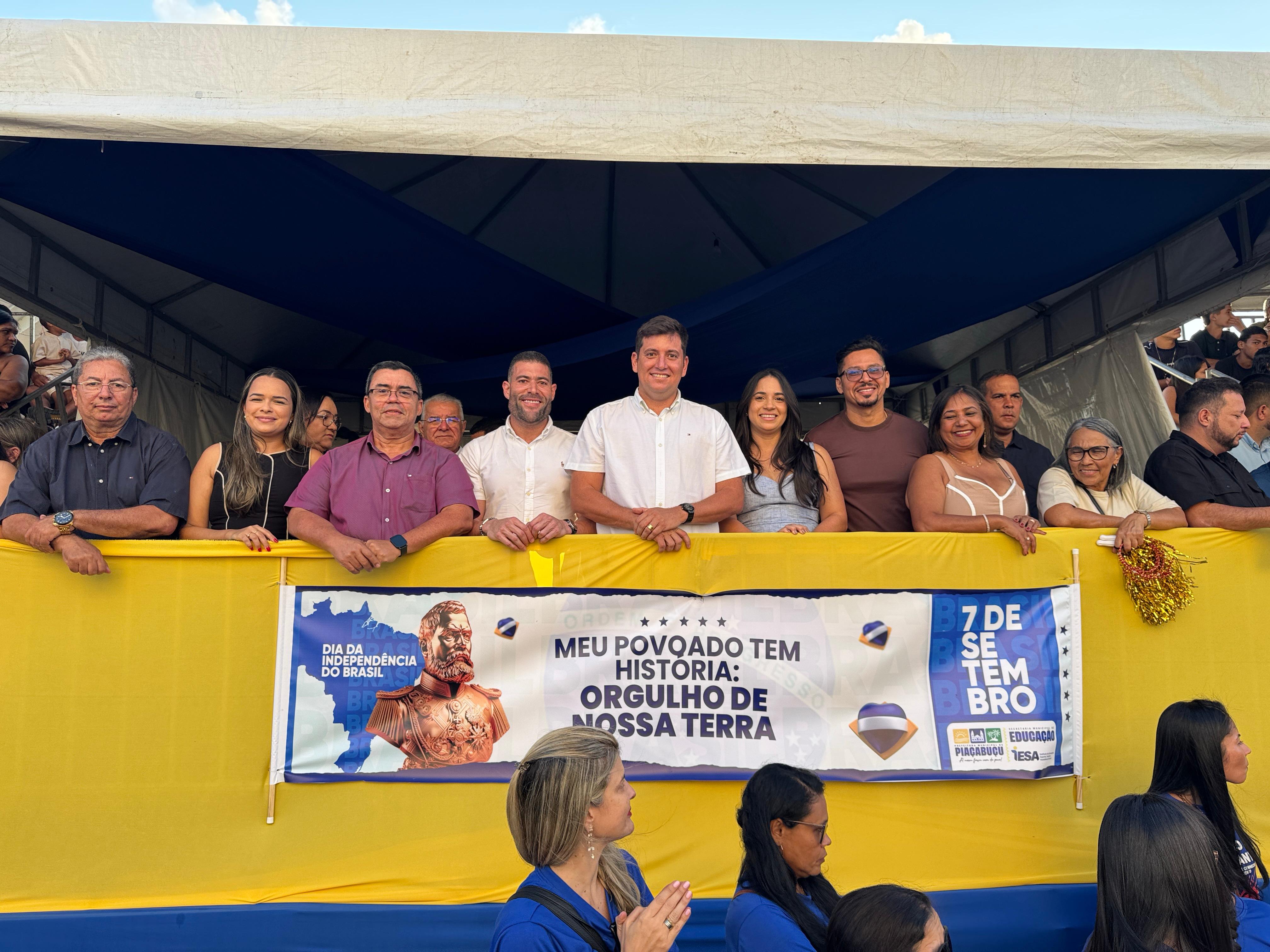 DESFILE CÍVICO PIAÇABUÇU